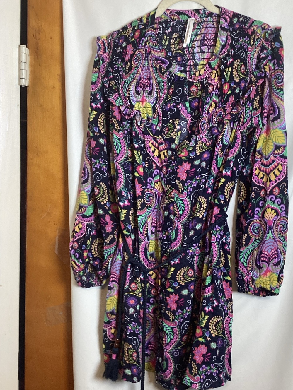 Anthropologie 100% cotton smocked shoulder mini dress with tie SZ XXS